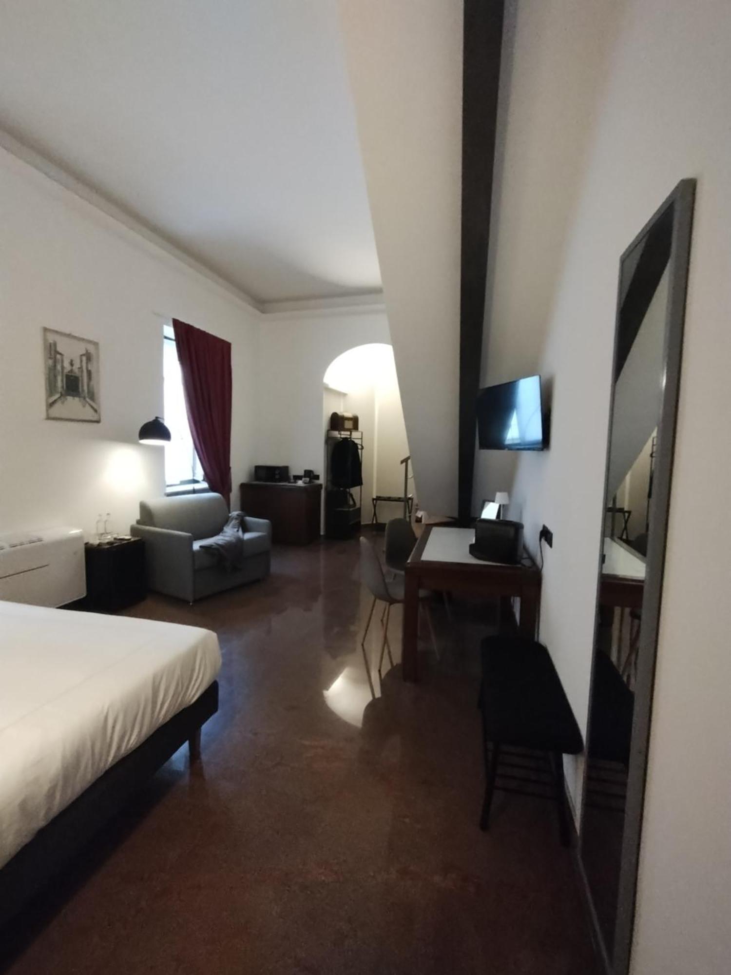 Palazzo Cusani Charming Rooms Vercelli Eksteriør bilde
