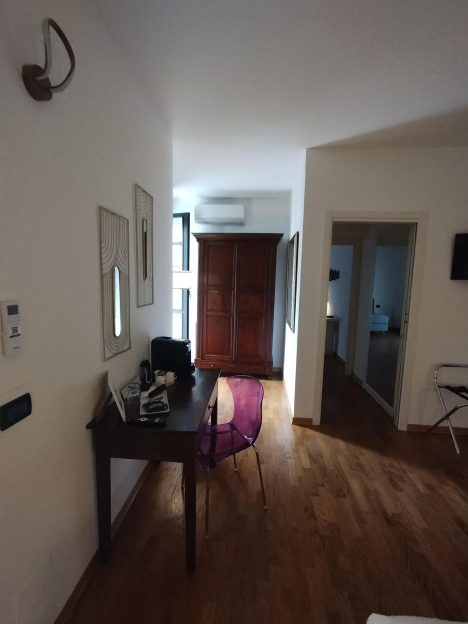 Palazzo Cusani Charming Rooms Vercelli Eksteriør bilde